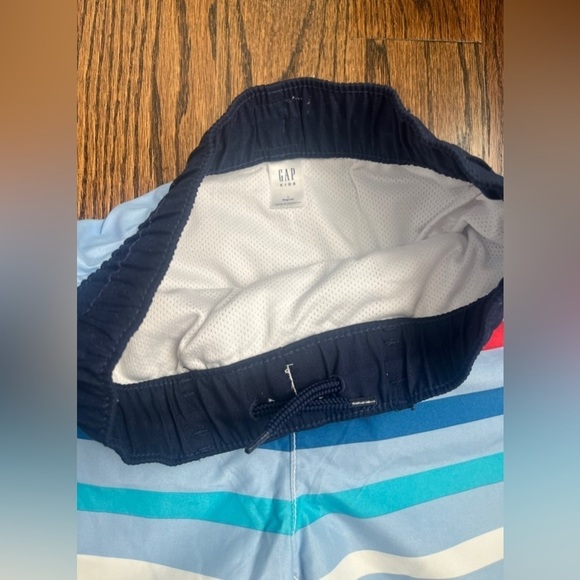 Gap boys swim trunks Sz. L striped blue - Picture 2 of 3